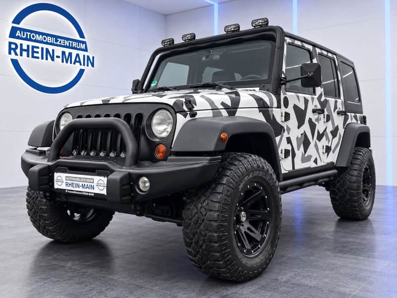 Jeep Wrangler Sahara AEV-Umbau